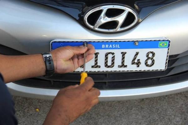 Nova placa de carros do padrão Mercosul(Imagem:Detran-RS/Divulgação)