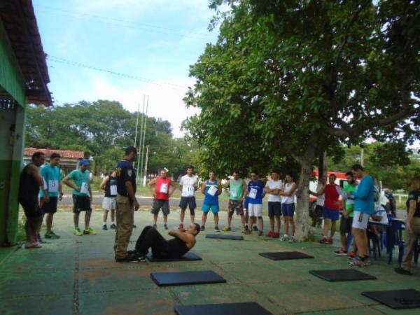 Efetivo da PRF participa de Teste de Aptidão Física em Floriano.(Imagem:FlorianoNews)