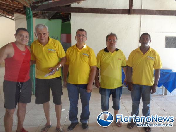 Docentes da rede privada comemoraram o Dia do Professor em manhã de lazer.(Imagem:FlorianoNews)