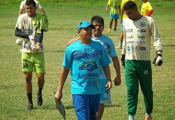 Valdomiro finaliza treinos na semana de estreia no comando do Azulino.(Imagem:Renneé Fontenele/Portal Azulino)