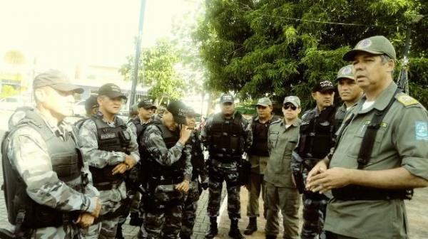 Lindomar Castilho se reúne com militares de Floriano e agradece trabalho do 3°BPM.(Imagem:FlorianoNews)