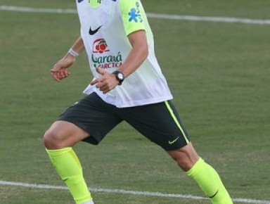 Filipe Luís disputou dois jogos com Dunga, em 2009, mas não foi à Copa-2010.(Imagem:Mowa Press)