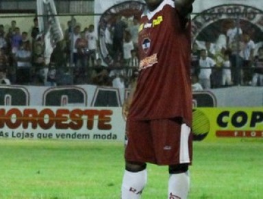 Pantico atuou pelo River-PI no início do Estadual deste ano, mas rescindiu contrato para jogar pelo Crac do Goiás.(Imagem:Náyra Macêdo)