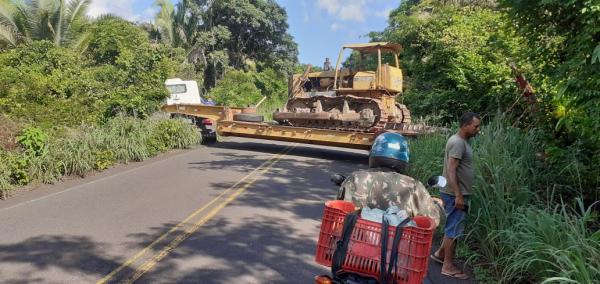 Motorista perde controle da direção e carreta interdita a PI 112(Imagem:Divulgação/WhatsApp)