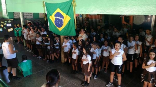 Ação cívica marca Semana da Pátria na Escola Pequeno Príncipe.(Imagem:EPP)
