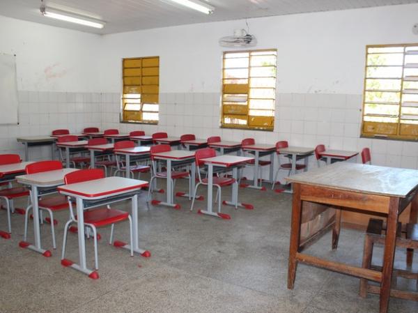 Salas de aula ficaram desertas após alunos não comparecem a escola com medo.(Imagem:Catarina Costa/G1)