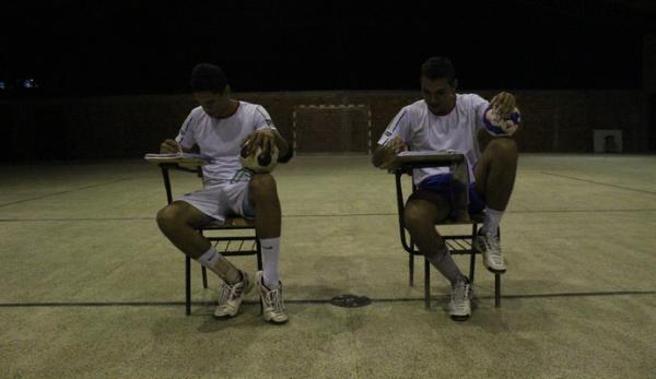 Ramon Avelino e Marco Antônio, atletas do Caic Balduíno farão o Enem 2014.(Imagem:Wenner Tito)