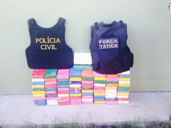 Cerca de 80 kg de cocaína pura foram apreendidos pela polícia.(Imagem:Polícia Civil/Divulgação)
