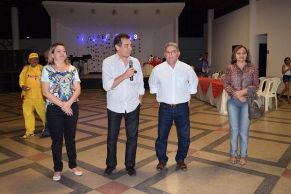 Homenagens e Emoção marcam a festa das mães realizada pela Prefeitura de Floriano(Imagem:Waldemir Miranda)