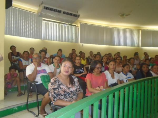 Servidores municipais montam comissão para pressionar Judiciário de Floriano.(Imagem:FlorianoNews)