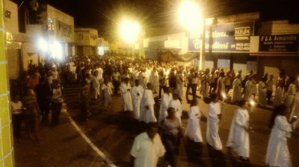 Procissão de Corpus Christi reúne multidão na Catedral de Floriano.(Imagem:FlorianoNews)