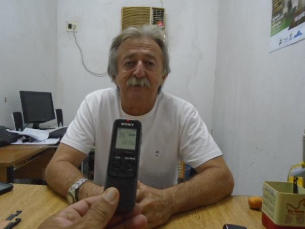 Emídio Gabriel, coordenador da Agência de Defesa Agropecuária de Floriano.(Imagem:FlorianoNews)