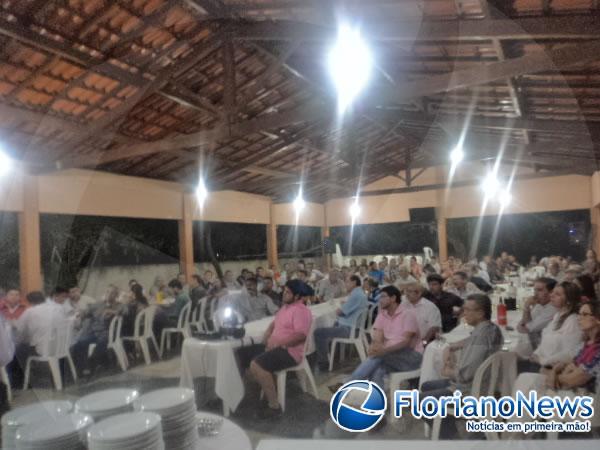 Candidato a deputado estadual Gustavo Neiva participa de debate em Floriano.(Imagem:FlorianoNews)