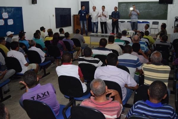 Encerrado curso de formação profissional para taxistas.(Imagem:Waldemir Miranda)