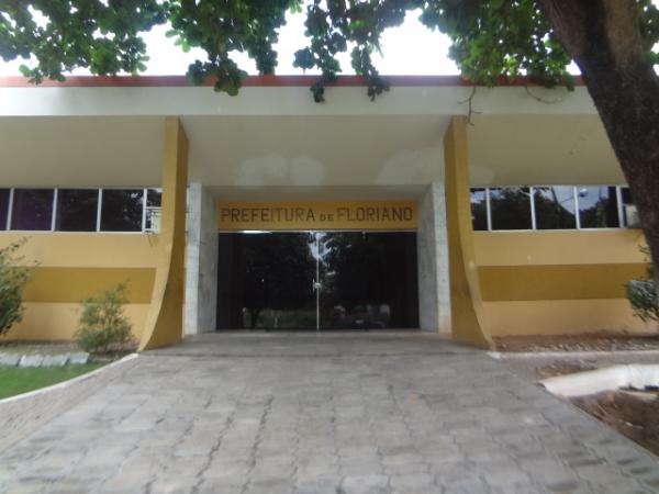 Prefeitura Municipal de Floriano.(Imagem:FlorianoNews)
