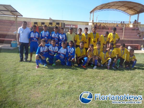 Jogo beneficente arrecada 120 Kg de alimentos em Barão de Grajaú.(Imagem:FlorianoNews)