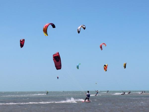 Piauí sedia primeira etapa do Campeonato Nacional de Kitsurf.(Imagem:Josiel Martins/GLOBOESPORTE.COM)