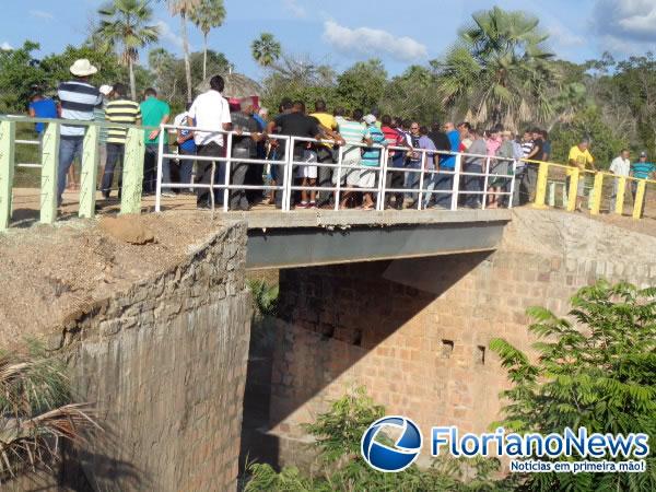 Inaugurada Ponte sobre Riacho Corrente na localidade Manga.(Imagem:FlorianoNews)
