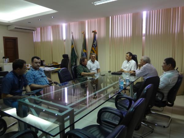 Reunião discute início das obras do Parque Beira-Rio.(Imagem:FlorianoNews)