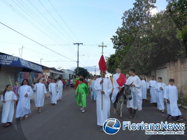 Domingo de Ramos é celebrado com missas e procissões em Floriano.(Imagem:FlorianoNews)