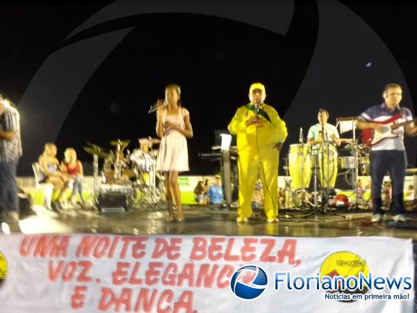 Realizado com sucesso Festival Estudantil ?Uma Noite de Beleza, Voz e Elegância? de Floriano.(Imagem:FlorianoNews)