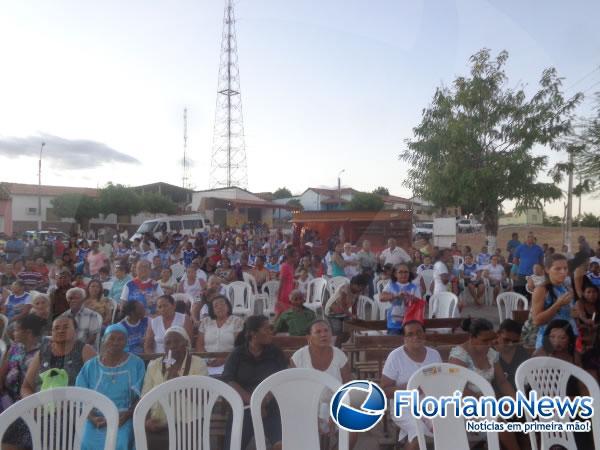 Procissão marca encerramento da festa de Nossa Senhora de Nazaré.(Imagem:FlorianoNews)