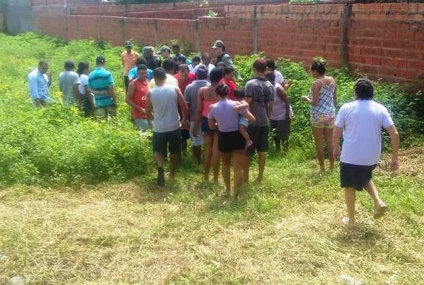 Corpo de adolescente foi encontrado em terreno coberto por vegetação em Campo Maior, no Piauí.(Imagem:Portal de Campo Maior)