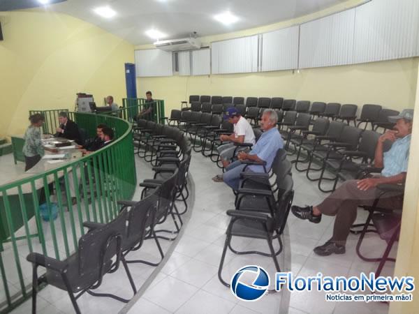 Câmara Municipal realizou sessão ordinária da segunda quinzena de fevereiro.(Imagem:FlorianoNews)