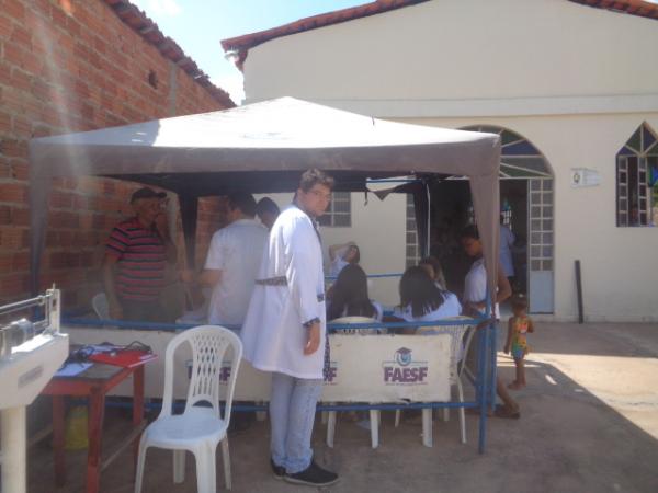 Acadêmicos de Farmácia realizam ação social contra Diabetes no bairro Rede Nova.(Imagem:FlorianoNews)