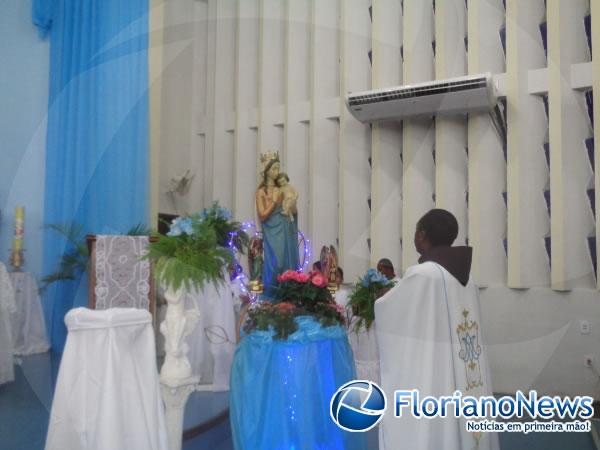 Carreata marca início dos festejos de Nossa Senhora das Graças em Floriano.(Imagem:FlorianoNews)