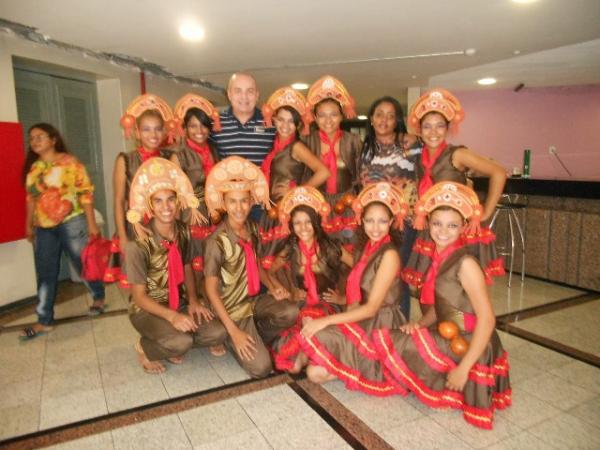 Jovens de Floriano representam a cidade e apresentam seus talentos em teatro de Teresina?.(Imagem:Mérito Juvenil )