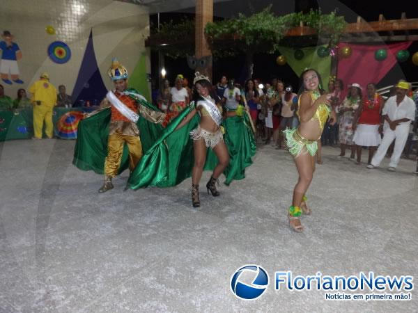 Paulo César (Rei Momo), Marana Edny (Rainha do Carnaval) e Noelma Lopes (Musa do Carnaval).(Imagem:FlorianoNews)