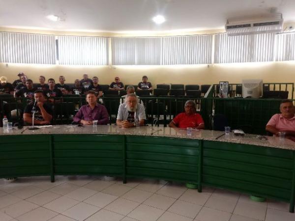 Audiência pública discute privatização da Chesf e da Cepisa em Floriano.(Imagem:FlorianoNews)
