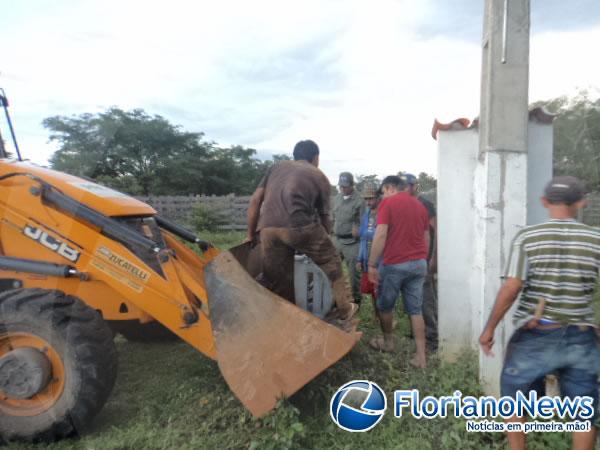 Matadouro Público de Floriano sofre arrombamento e tem fiação furtada.(Imagem:FlorianoNews)