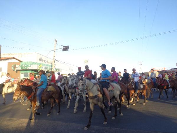 Cavalgada e missa marcam Festa do Vaqueiro em Floriano.(Imagem:FlorianoNews)