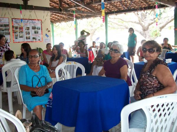 Servidores aposentados são homenageados pelo SINTE-PI.(Imagem:FlorianoNews)