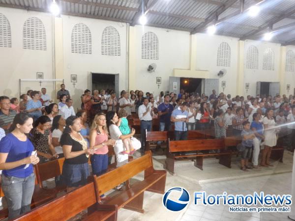 Procissão encerrou os festejos de Nossa Senhora de Fátima em Floriano.(Imagem:FlorianoNews)