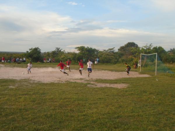 Equipe do Internacional vence final do campeonato de futebol da Taboca.(Imagem:FlorianoNews)