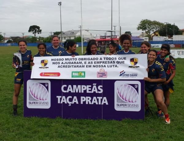Delta Rugby festeja quinto lugar na etapa de Curitiba do Super Sevens 2015.(Imagem:Arquivo Pessoal)