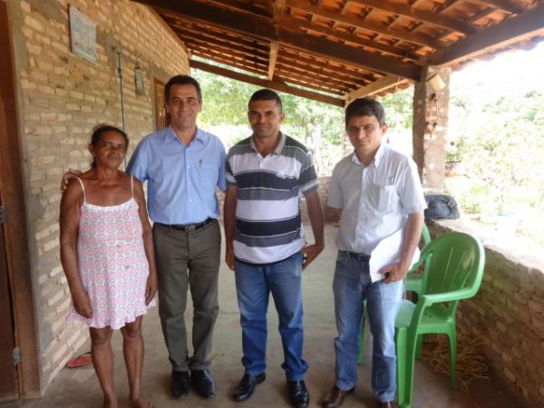 Prefeito Gilberto Júnior realizou visitas às estradas rurais do município.(Imagem:FlorianoNews)