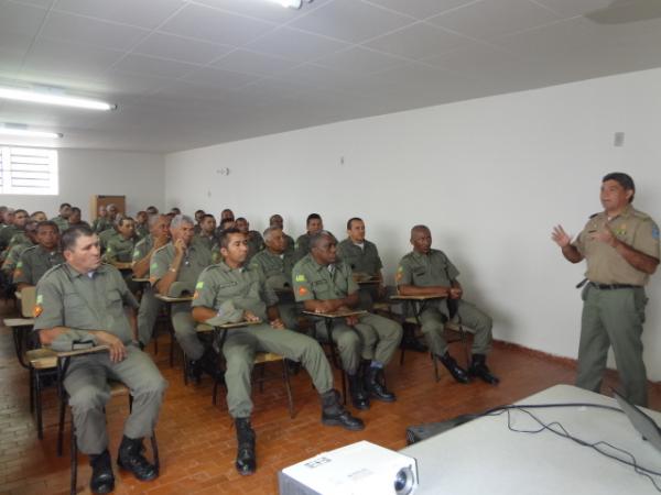 PM inicia Curso de Formação de Cabos e Sargentos.(Imagem: FlorianoNews)