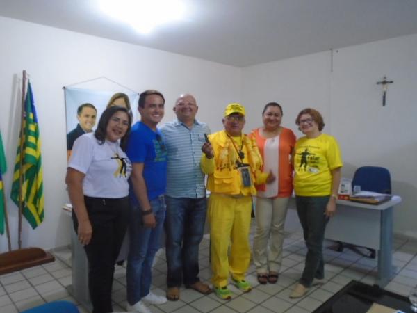 Em visita a Floriano, Nôuga Cardoso busca apoio para reeleição à frente da UESPI.(Imagem:FlorianoNews)