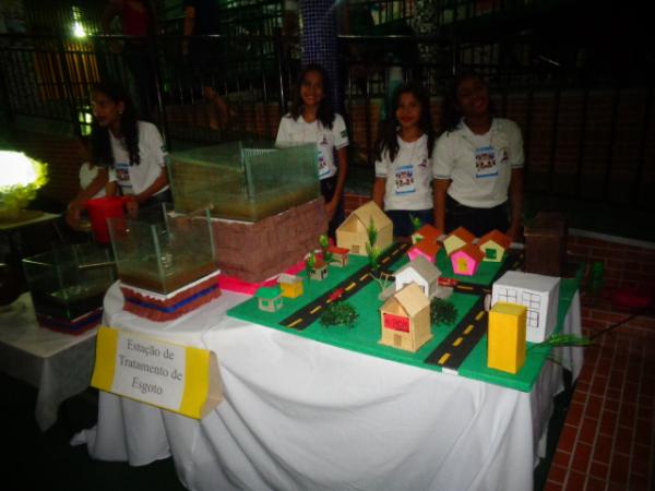 Escola Pequeno Príncipe realiza Feira de Ciências e Tecnologia.(Imagem:FlorianoNews)