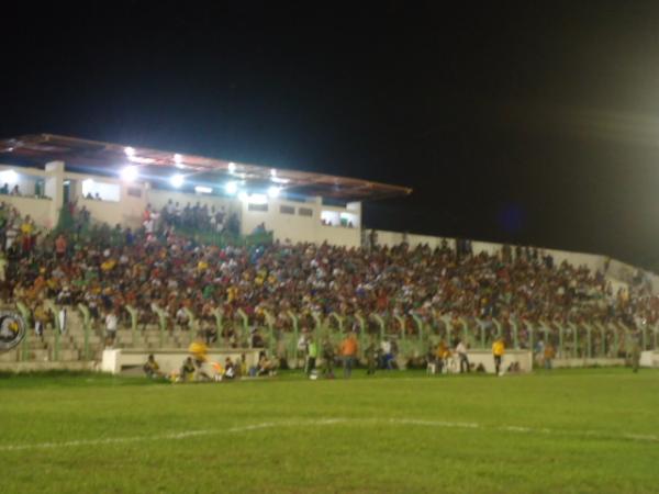 Jogando em casa, Cori-Sabbá estreia no Campeonato Piauiense com derrota.(Imagem:FlorianoNews)