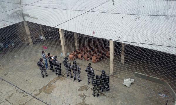 Presos durante rebelião em 2015 na Casa de Custódia.(Imagem:Cidade Verde)