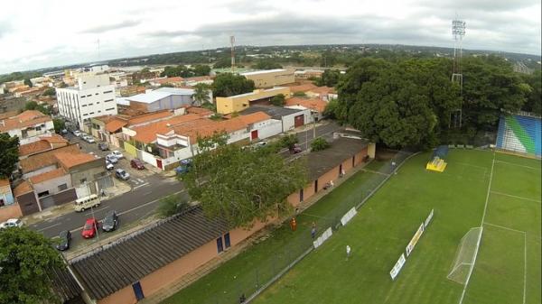 Pontos comerciais na área externa do estádio vão passar por adequação.(Imagem:Abdias Bideh/GloboEsporte.com)