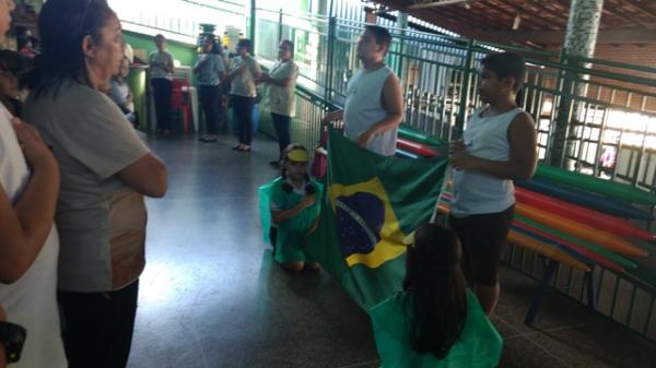 Ação cívica marca Semana da Pátria na Escola Pequeno Príncipe.(Imagem:EPP)