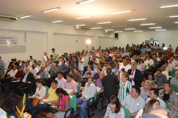 Prefeito Gilberto Júnior participou de manifesto das prefeituras na APPM.(Imagem:SECOM)