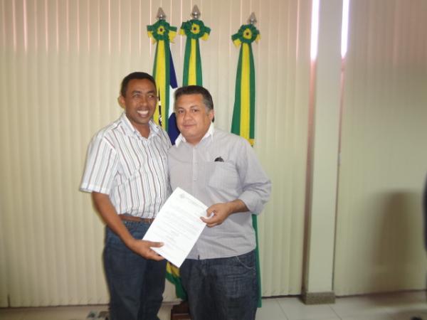 Prefeitura de Floriano oficializa a saída dos secretários. (Imagem:FlorianoNews)