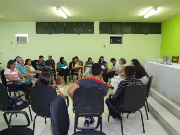 Regional de saúde realiza encontro com o colegiado gestor.(Imagem:FlorianoNews)